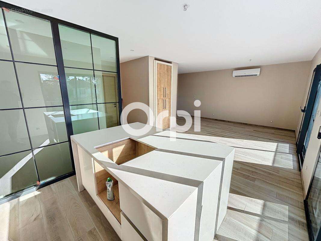 Maison à BRIVE-LA-GAILLARDE