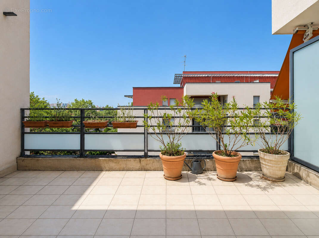 Appartement à CALUIRE-ET-CUIRE
