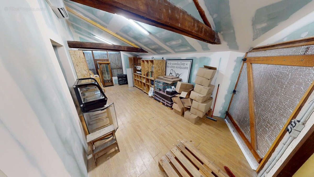 Maison à MONTIPOURET