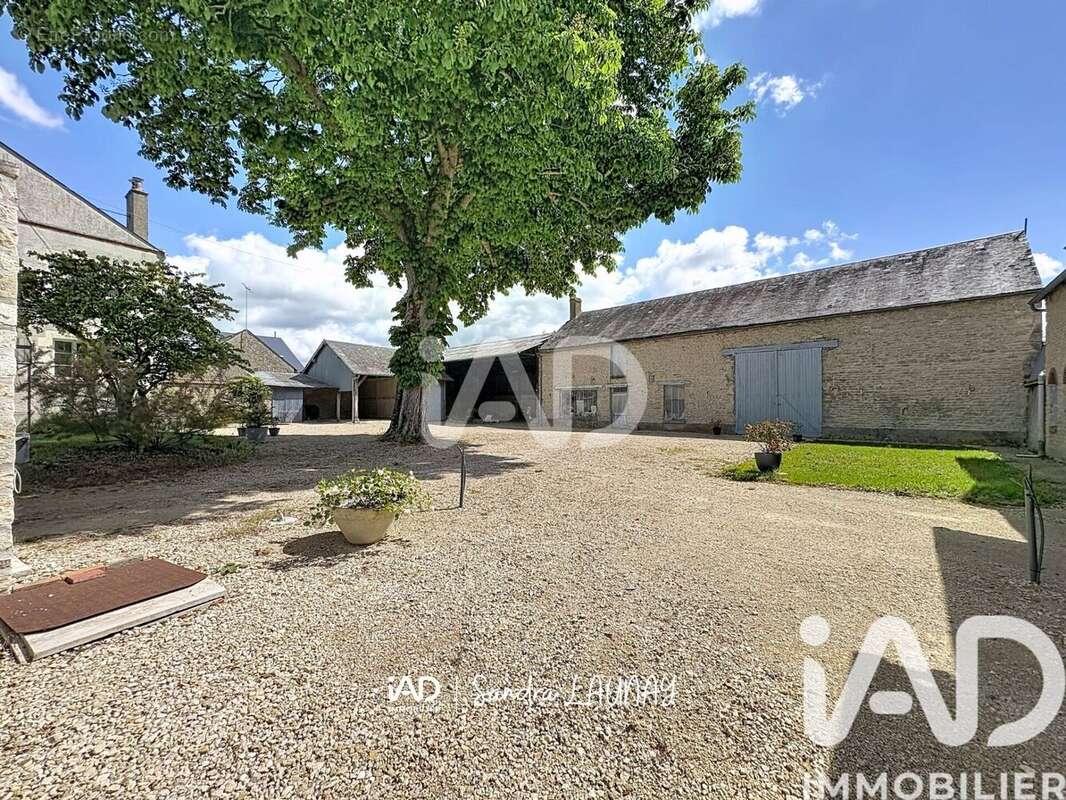 Maison 154 m² à Ascoux  - photo 2