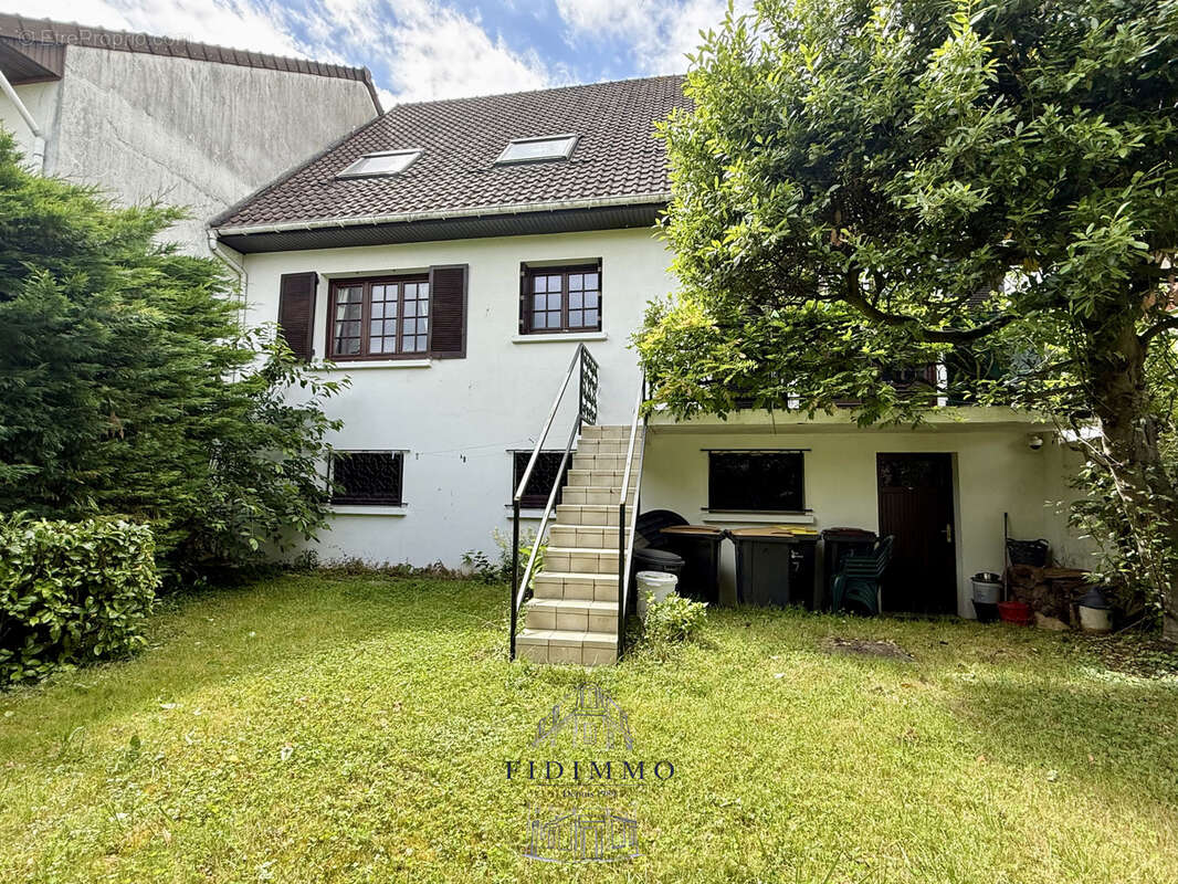 4376 - Grande maison familiale secteur recherché - photo 13