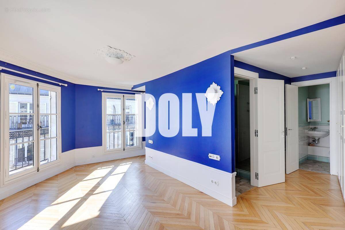 Appartement à PARIS-4E