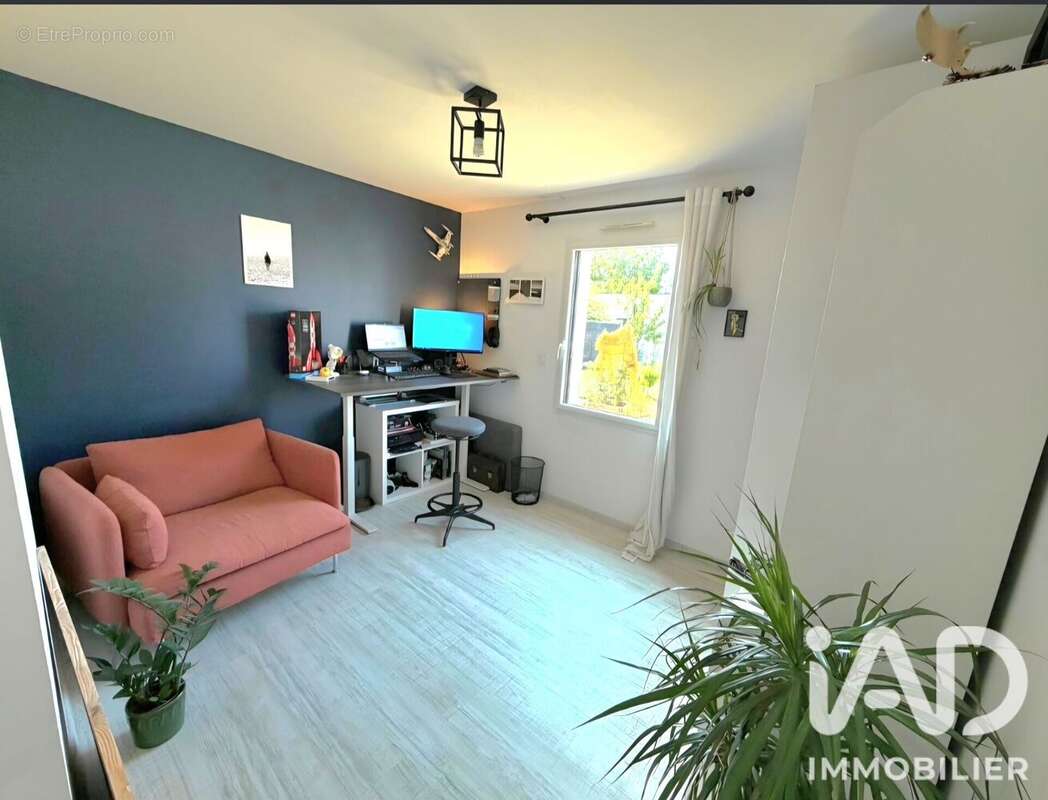 Maison 87 m² à La Ferriere  - photo 9