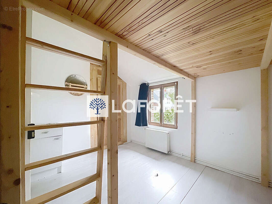 Maison à SAINT-MARTIN-DE-BOSCHERVILLE