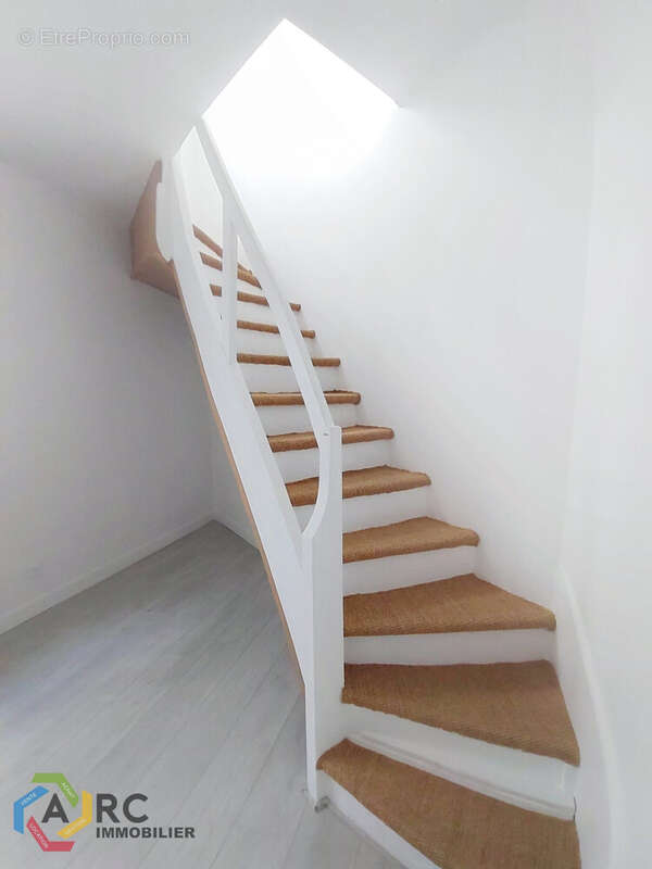 Appartement 38 m² à Orleans  - photo 4