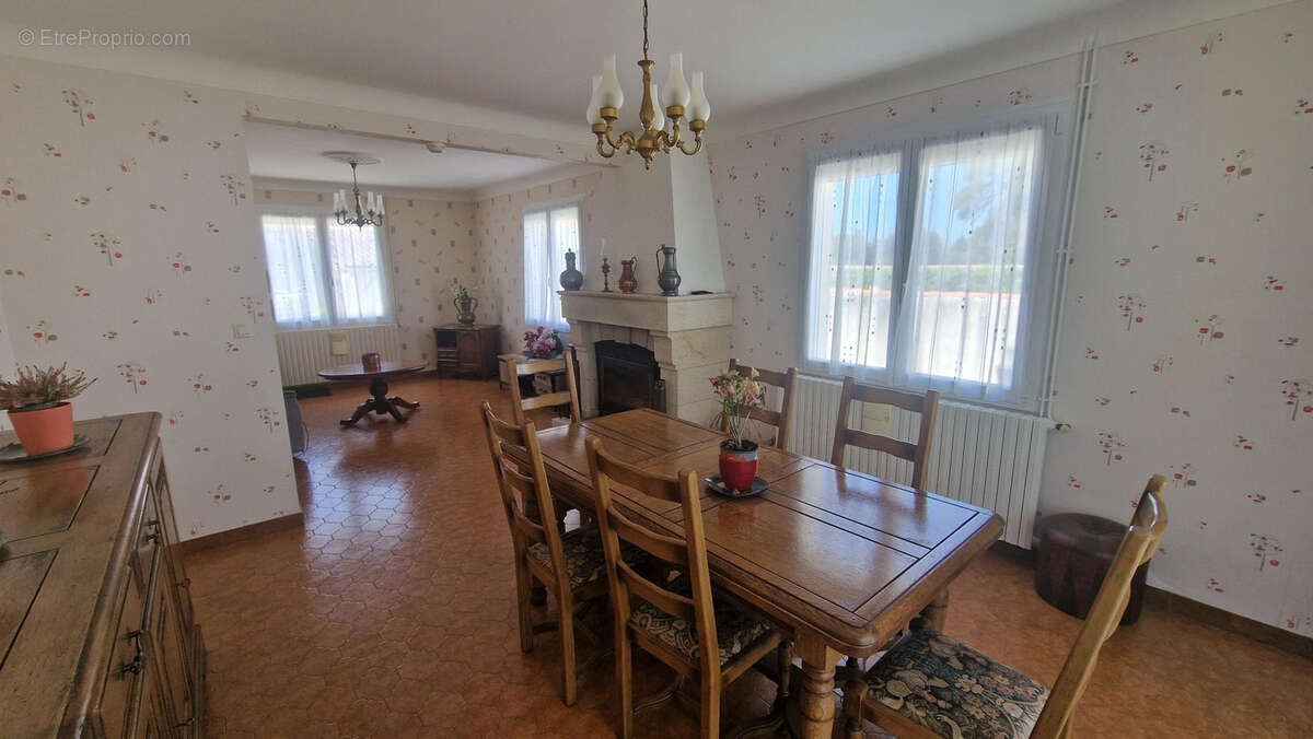 Maison à BOIS-DE-CENE