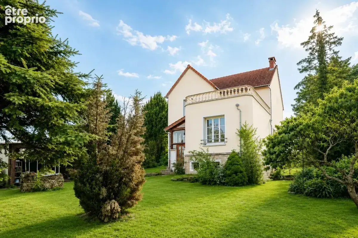 Maison à LUZANCY