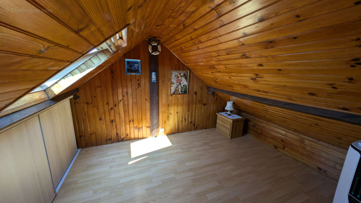 Maison indépendante au cœur du Crotoy avec jardin, terrasse et garage. - photo 8