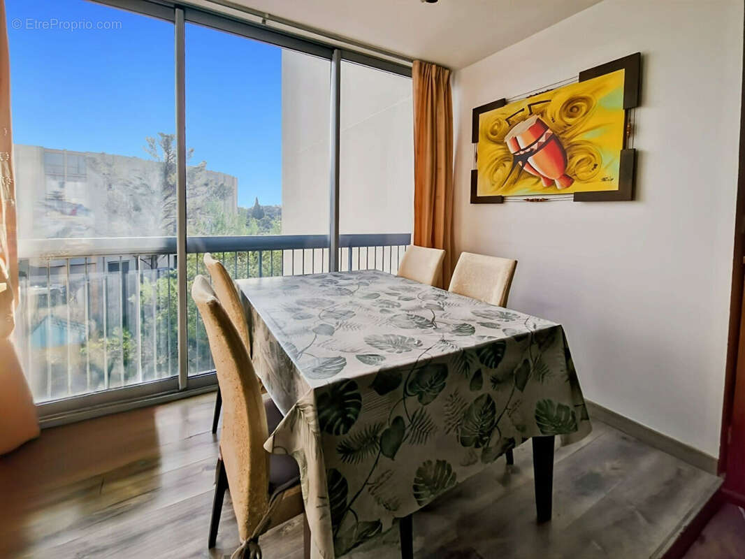 Appartement à SAINT-RAPHAEL