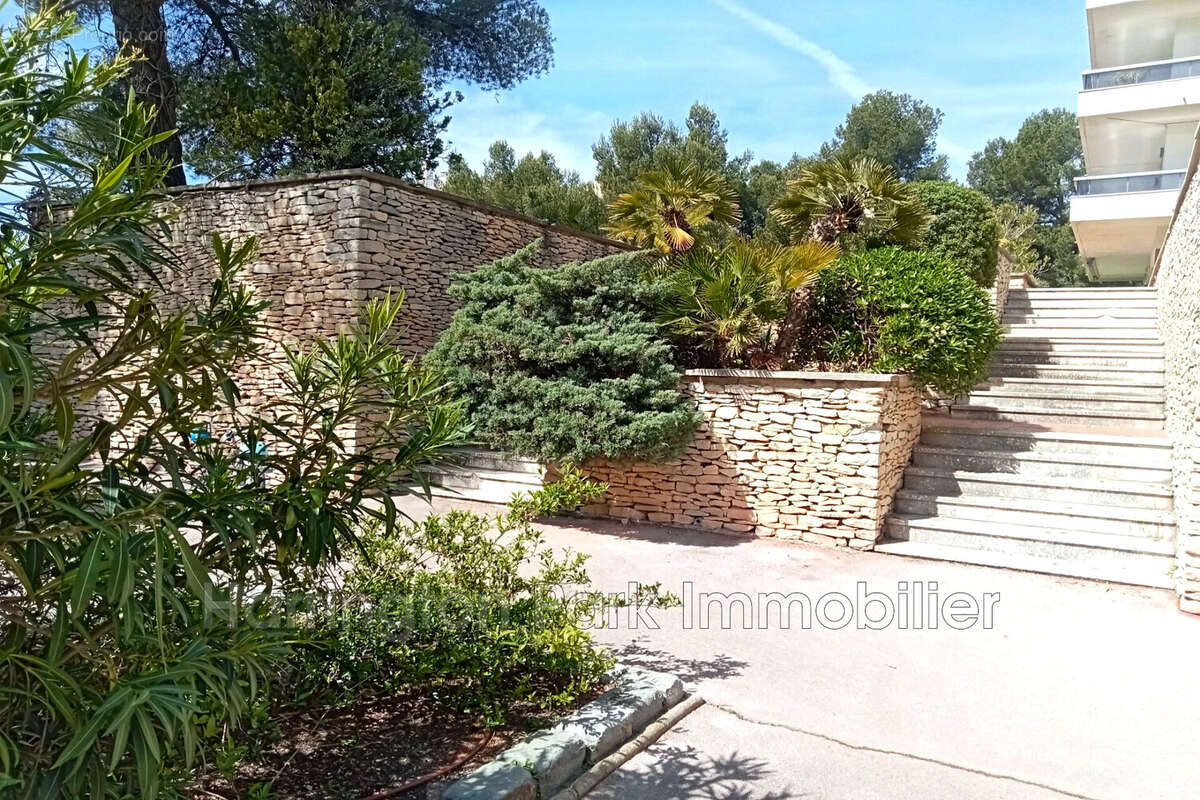 Appartement 21 m² à Marseille-8e  - photo 5