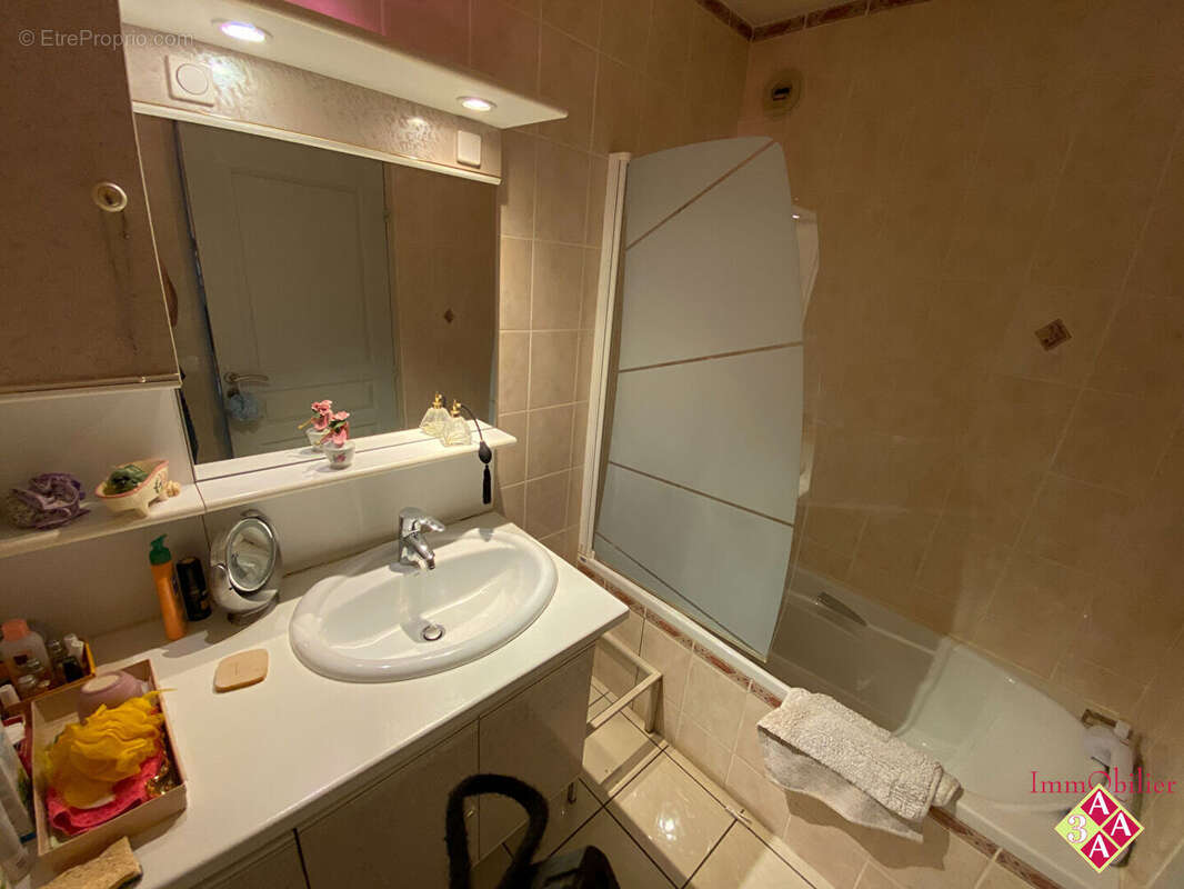 Appartement à CROLLES