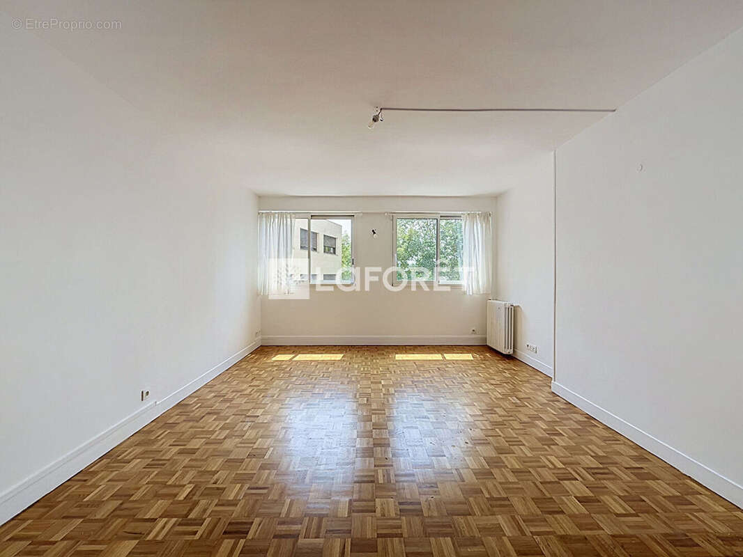Appartement à LE VESINET