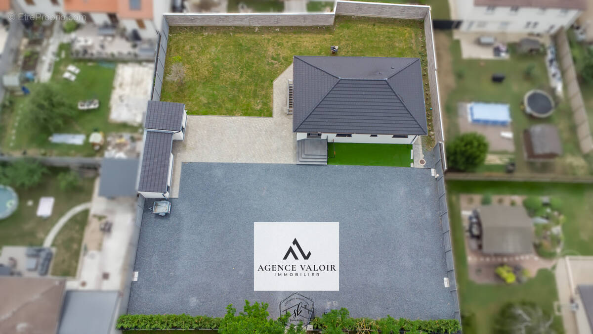 Maison à GUENANGE