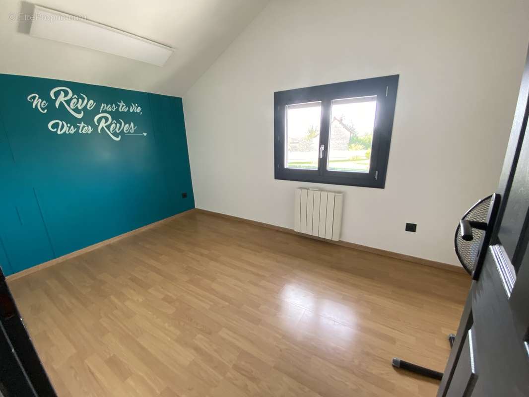 Maison de 160 m² sur un terrain de 1500 m² - photo 5