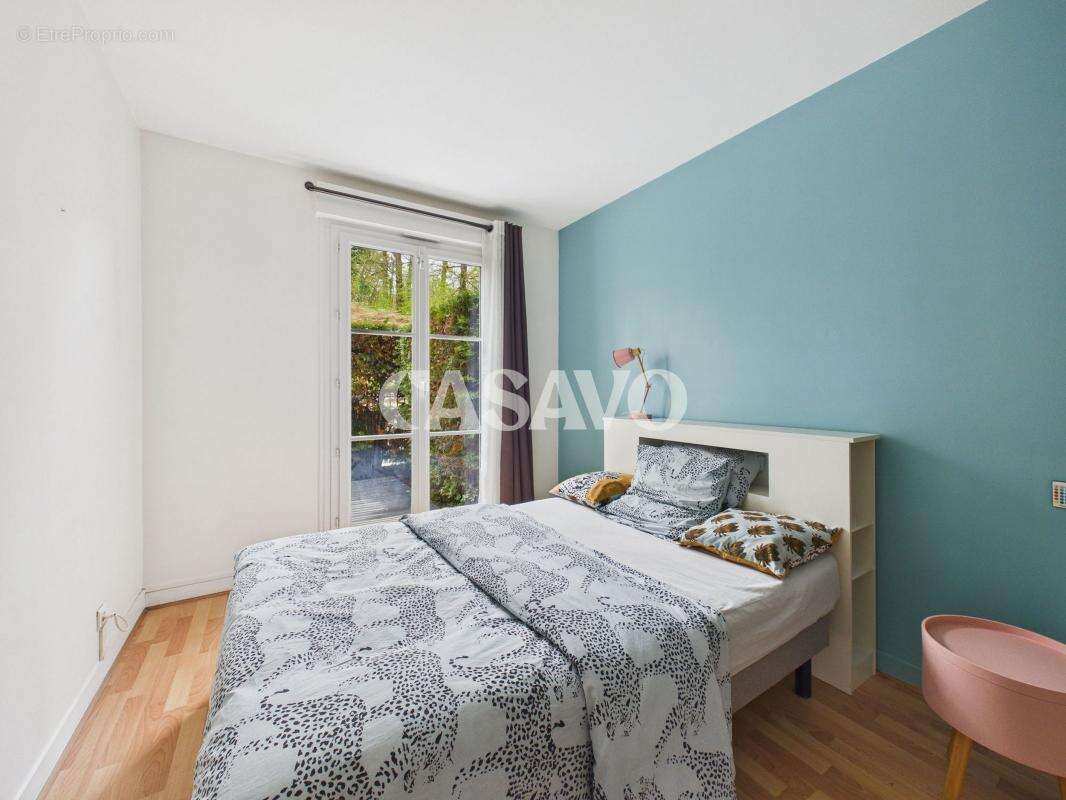 Appartement à LE PLESSIS-ROBINSON