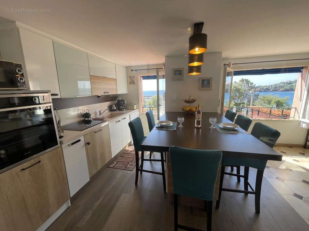Appartement à THEOULE-SUR-MER