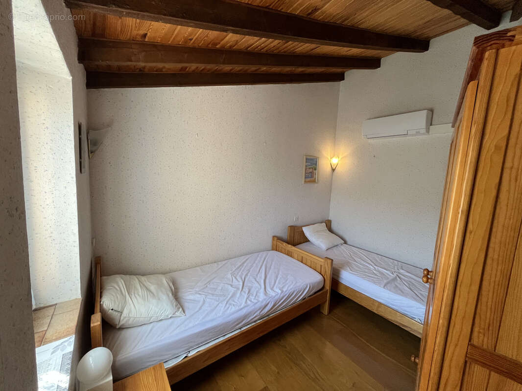 Maison 3 pieces avec terrasse parking, calme et belle vue - photo 15