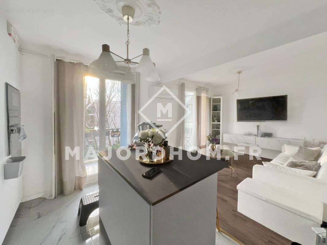 Appartement à MARSEILLE-13E