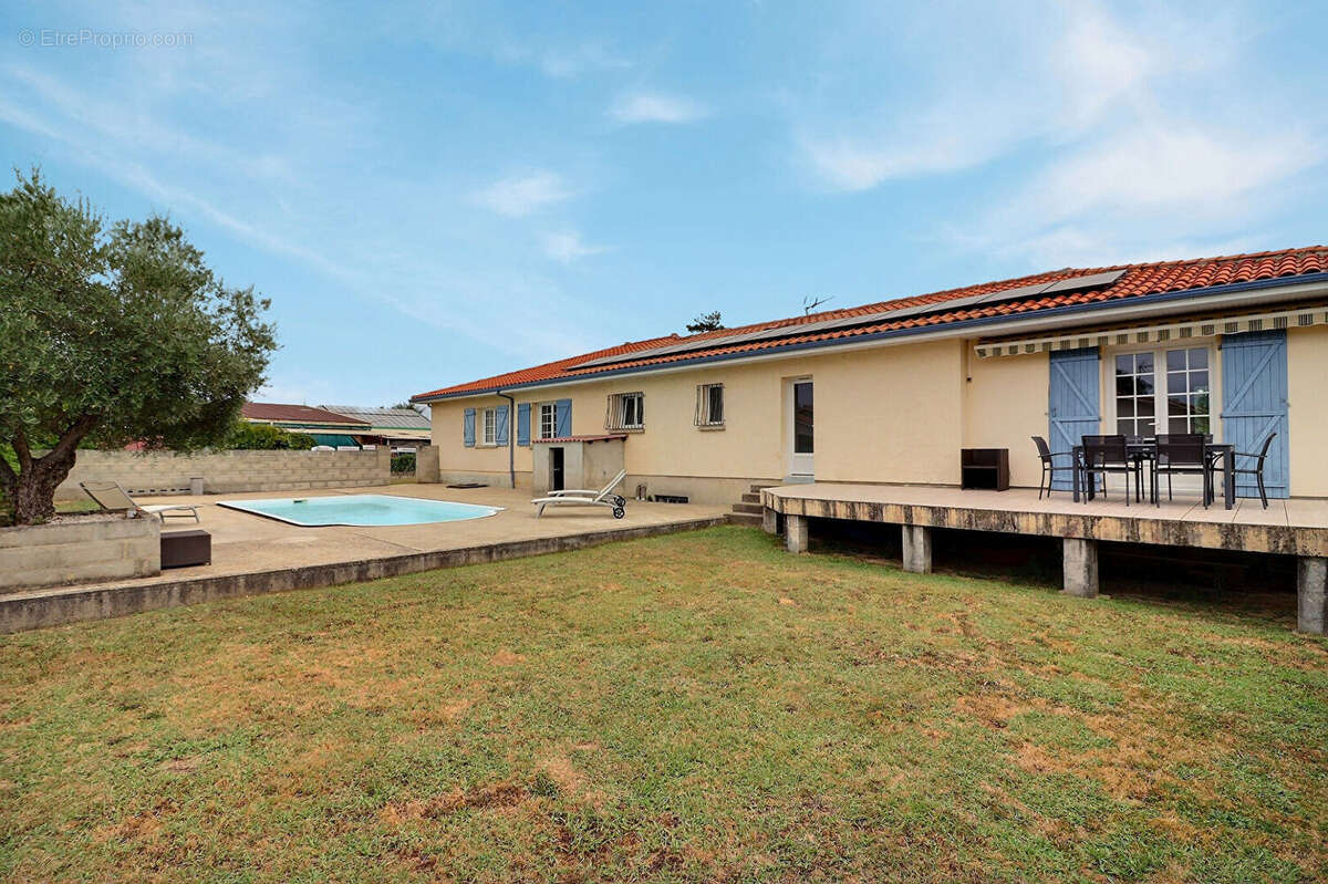 Saint-sever ? maison familiale avec piscine et sous-sol total - photo 11