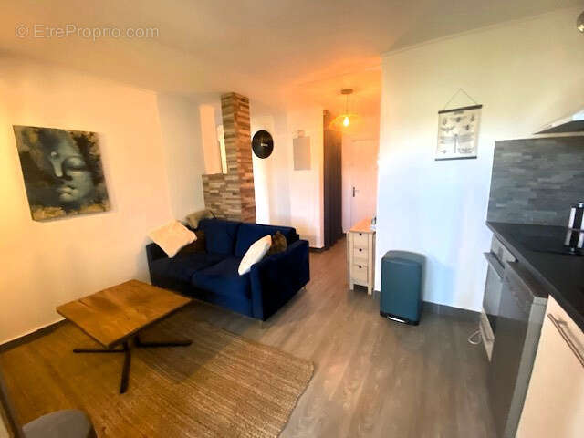Appartement à SIX-FOURS-LES-PLAGES