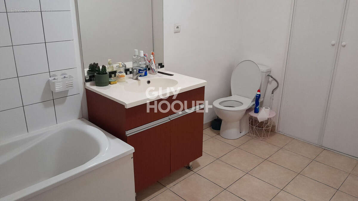 Appartement à SAINT-DENIS