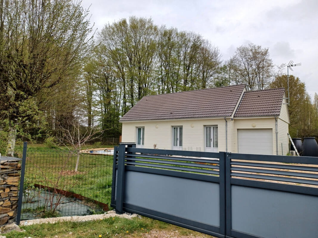 Maison à COURTENAY