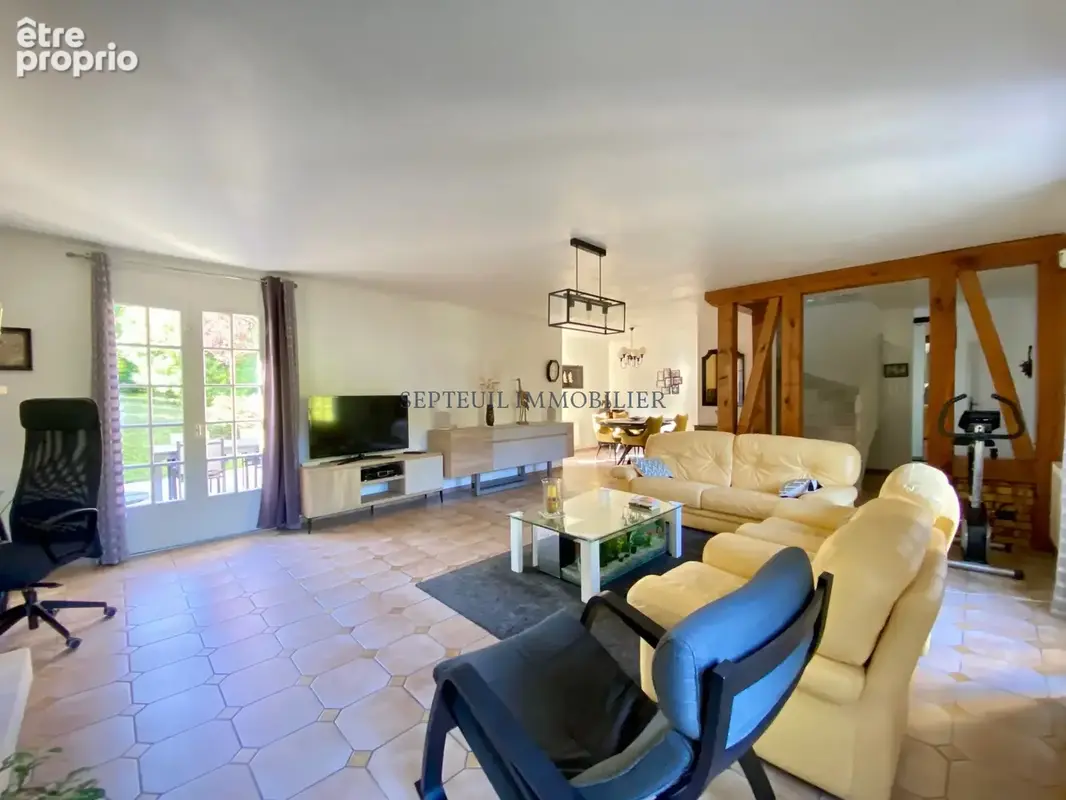 Maison traditionnelle parfait état 170m2. 7 pièces, 4 chambres. 1 360 m2 de terrain - photo 11
