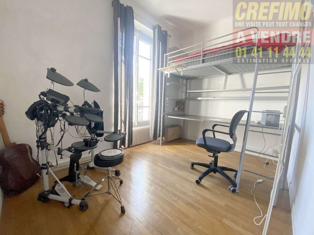 Appartement F5 (98 m² Carrez) en vente à ASNIERES SUR SEINE Agence CREFIMO - photo 8