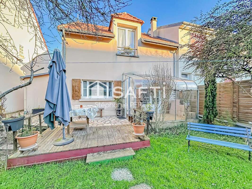 Photo 2 - Maison à NOISY-LE-GRAND