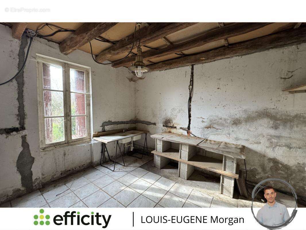 Maison 62 m² à Usson-Du-Poitou  - photo 5