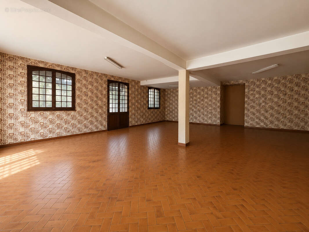 Maison de village de 102 m2 avec local commercial de 100 m2, jardin, terrasse et possibilité d'agrandissement - photo 21