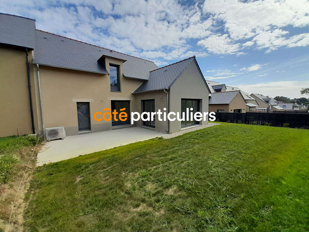 Maison à LE MINIHIC-SUR-RANCE