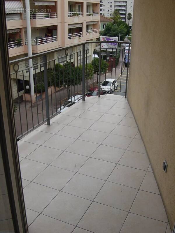 Appartement à MENTON