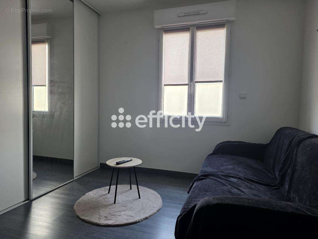 Maison à SAINTE-SOULLE