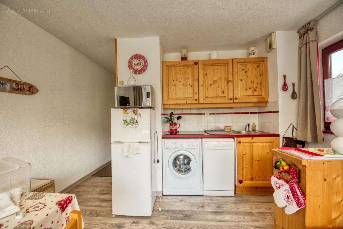 Appartement à MORILLON