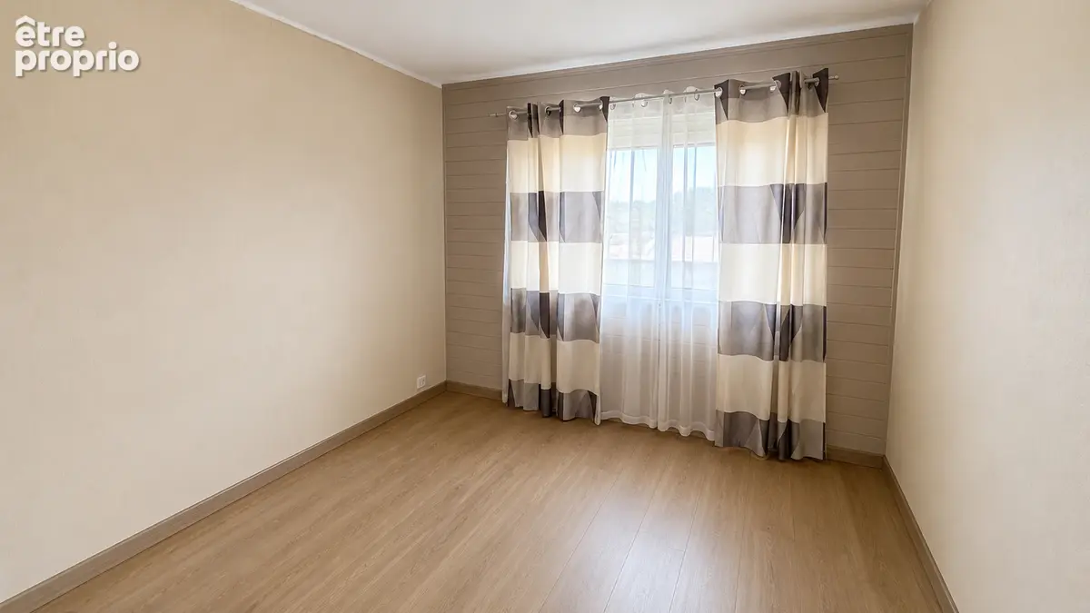 Appartement T4 - 74,92 m2 - Brest, Saint-Pierre - photo 6