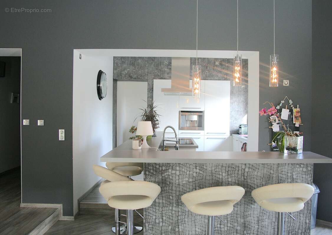 Maison à LAMALOU-LES-BAINS