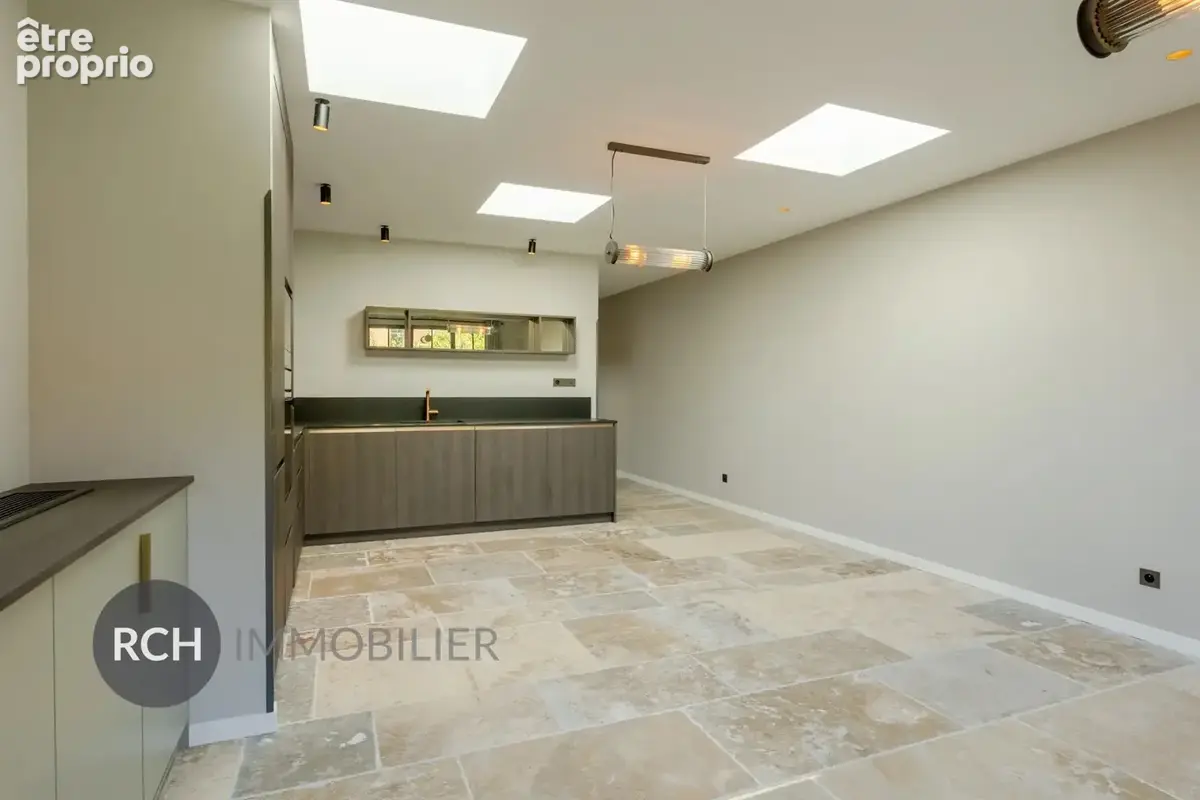 Montfort-l'Amaury - Joli loft de plain pied repensé avec soin et jardin privatif - photo 7