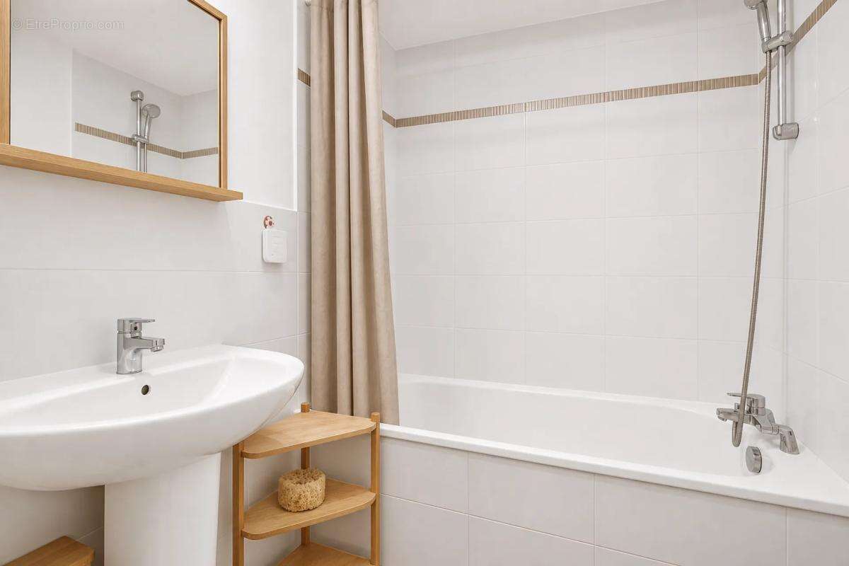 Appartement à STAINS