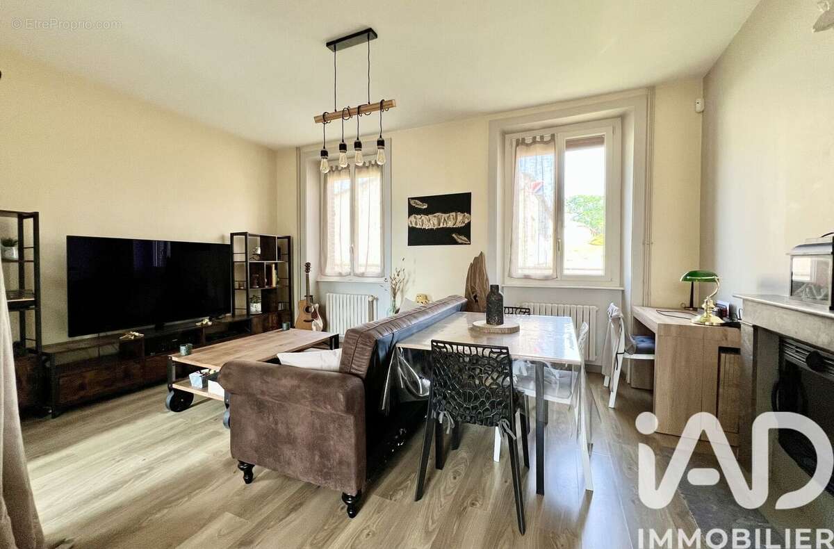 Maison 75 m² à Pageas  - photo 2