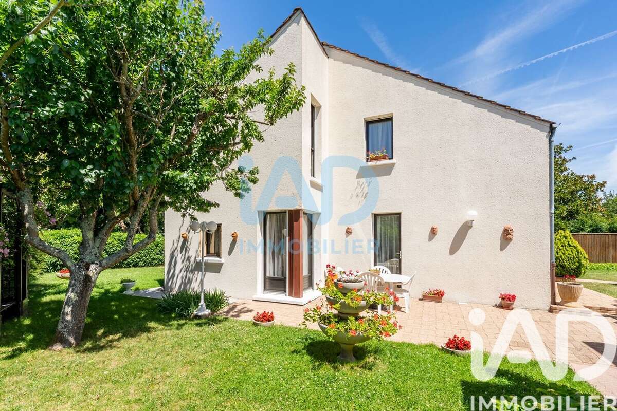 Photo 2 - Maison à COMBS-LA-VILLE