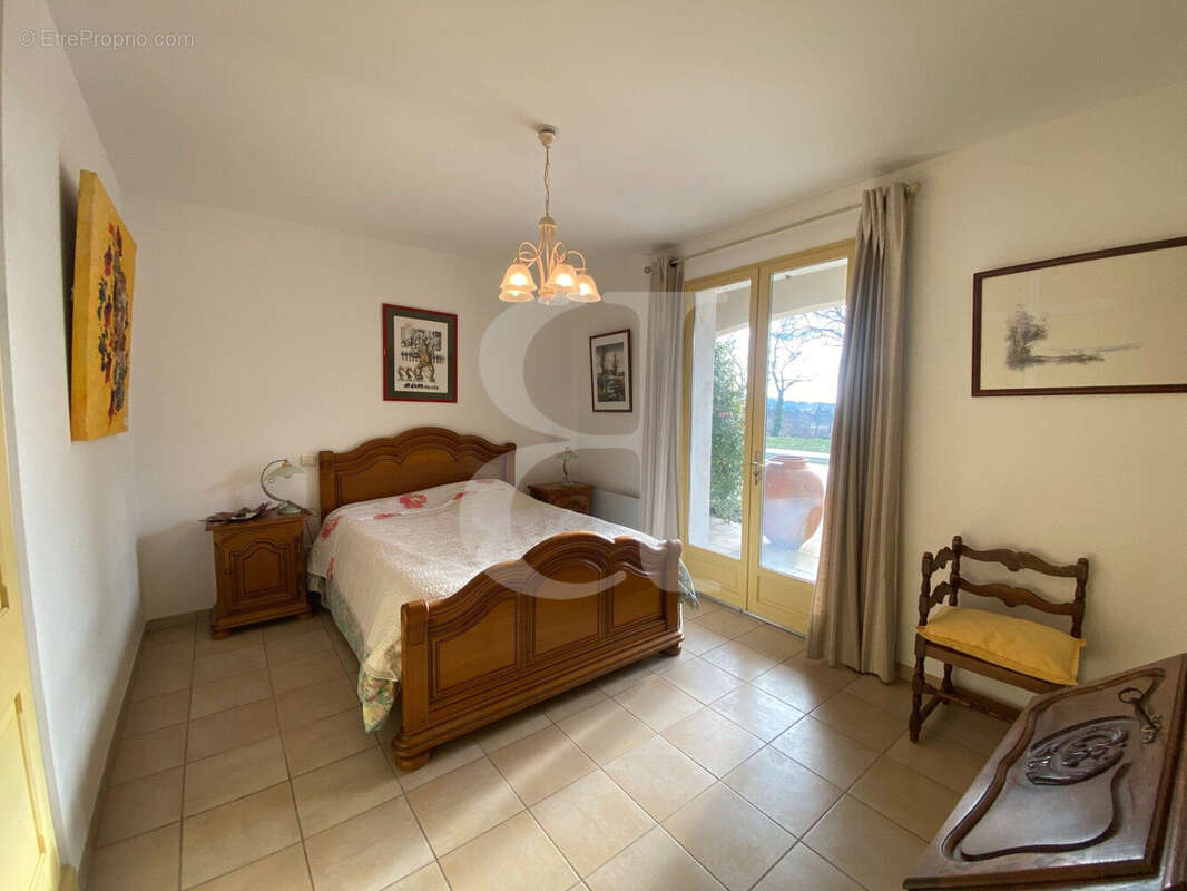 Maison à VAISON-LA-ROMAINE