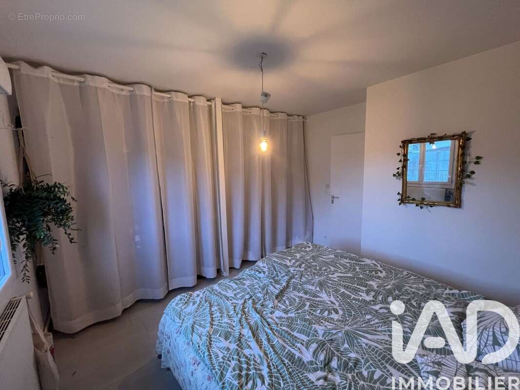 Photo 8 - Maison à CHATENAY-SUR-SEINE