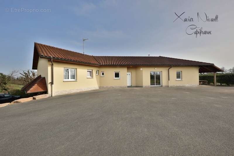 Maison à SAINT-AMOUR