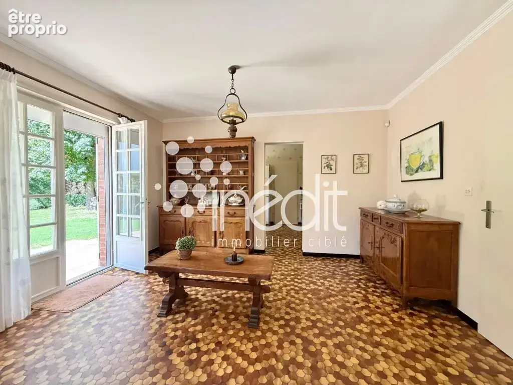 Maison individuelle à Lambersart, avec double garage et jardin - photo 4