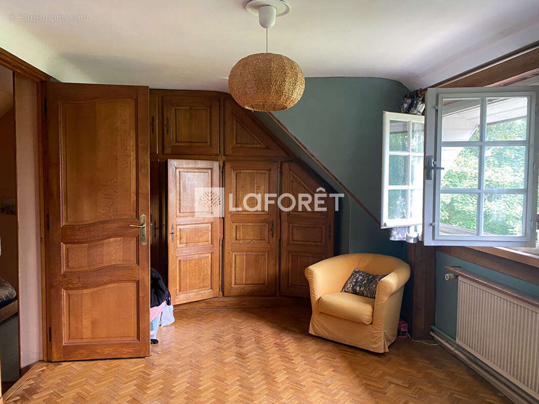 Jolie maison Rolleboise 8 pièces de 165 m² - photo 13