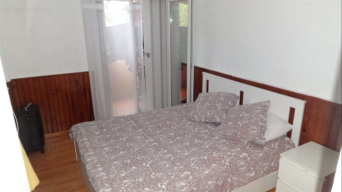 Appartement à HYERES