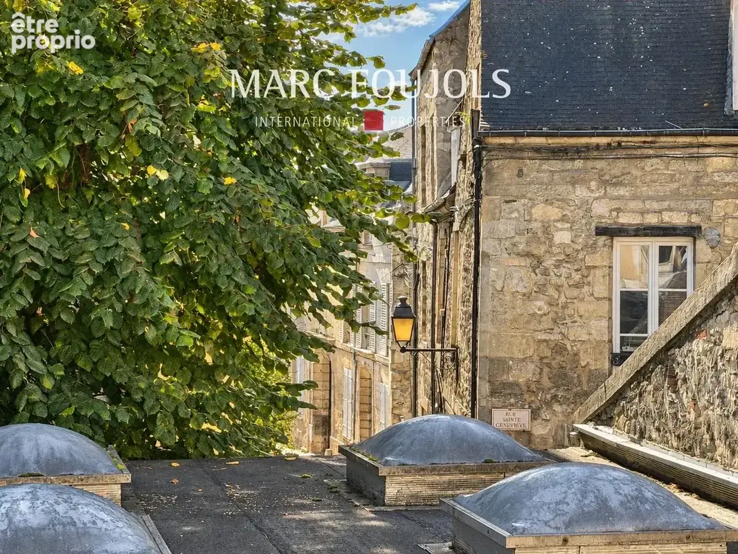 Studio Senlis centre ville - photo 4