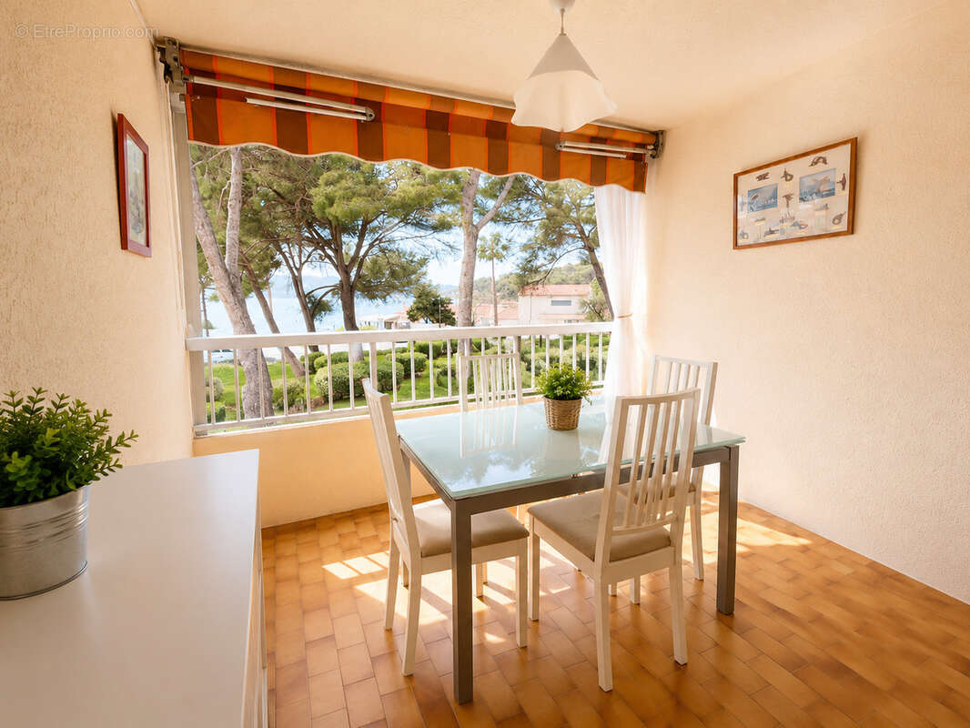 Appartement à SAINT-MANDRIER-SUR-MER