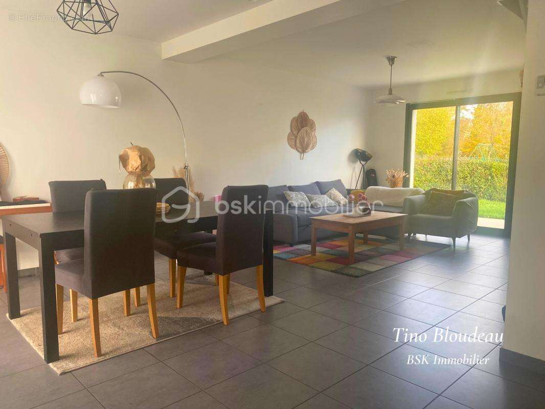 Maison à LA CROIX-EN-TOURAINE